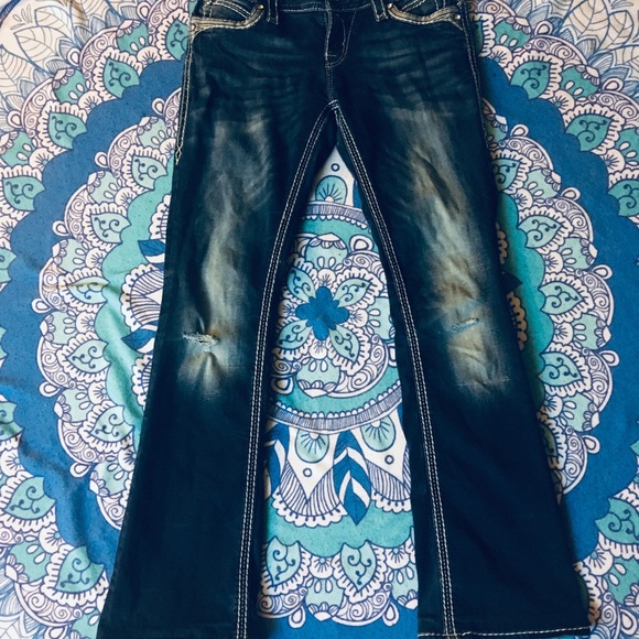 Rock Revival Jeans - Picture 3 of 4